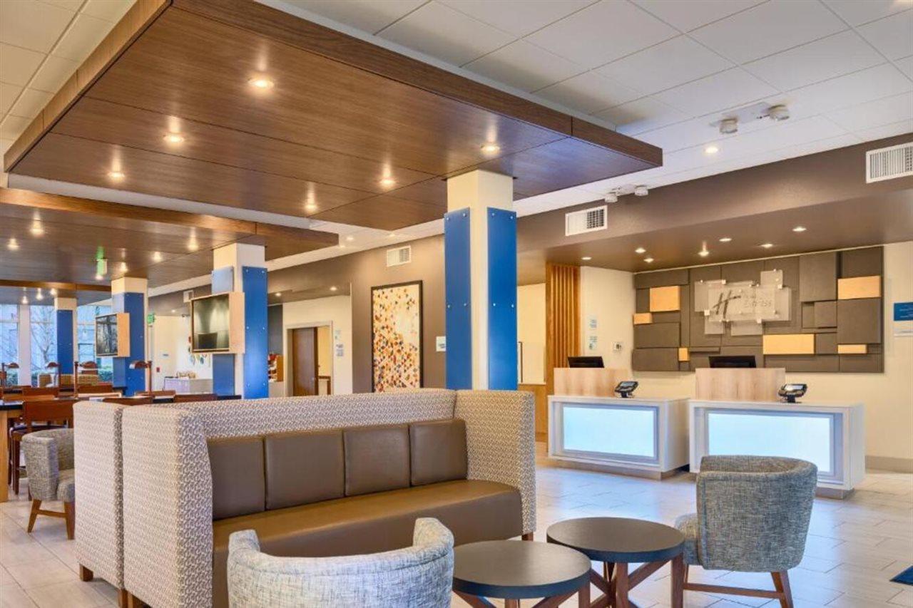 Holiday Inn Express & Suites Salem North - Keizer By Ihg Ngoại thất bức ảnh