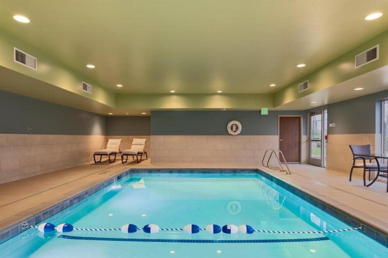 Holiday Inn Express & Suites Salem North - Keizer By Ihg Ngoại thất bức ảnh