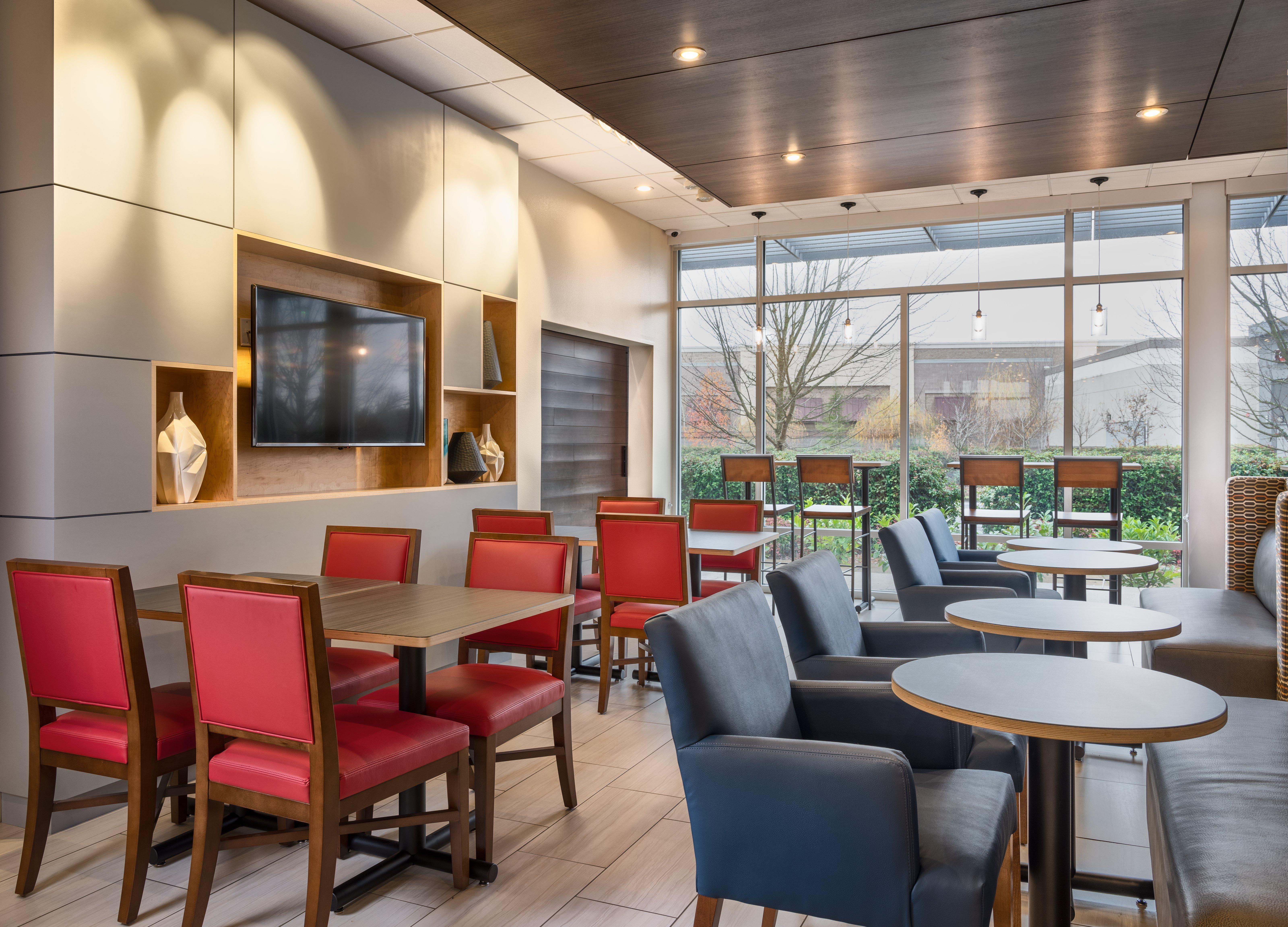 Holiday Inn Express & Suites Salem North - Keizer By Ihg Ngoại thất bức ảnh